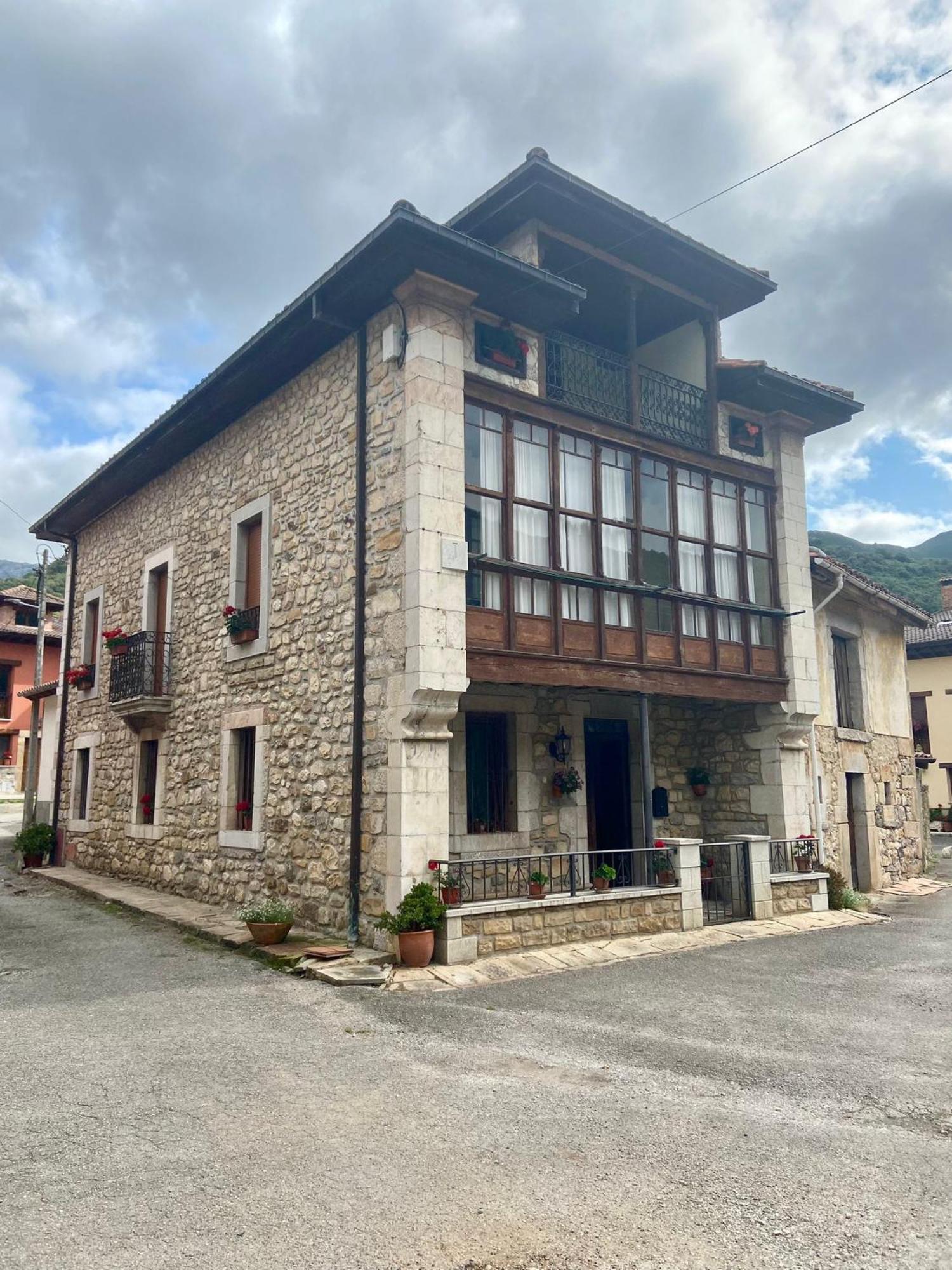 阿里纳斯·德·卡伯瑞勒斯La Casona De Ardines别墅 外观 照片